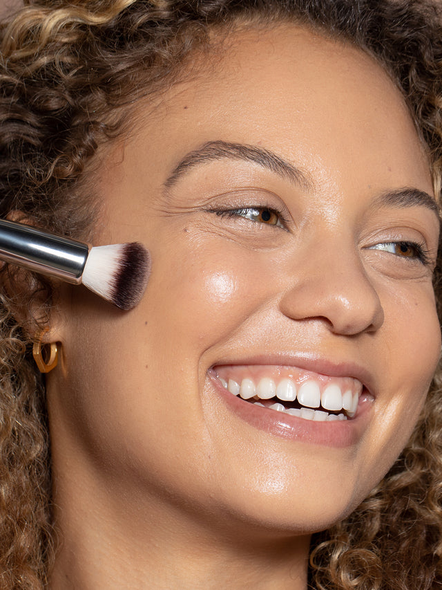 Quillanco-Complexion Brush